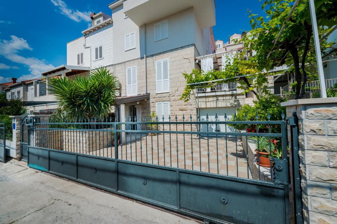 Niko'S Charming Apartment With Free Parking Dubrovnik Luaran gambar